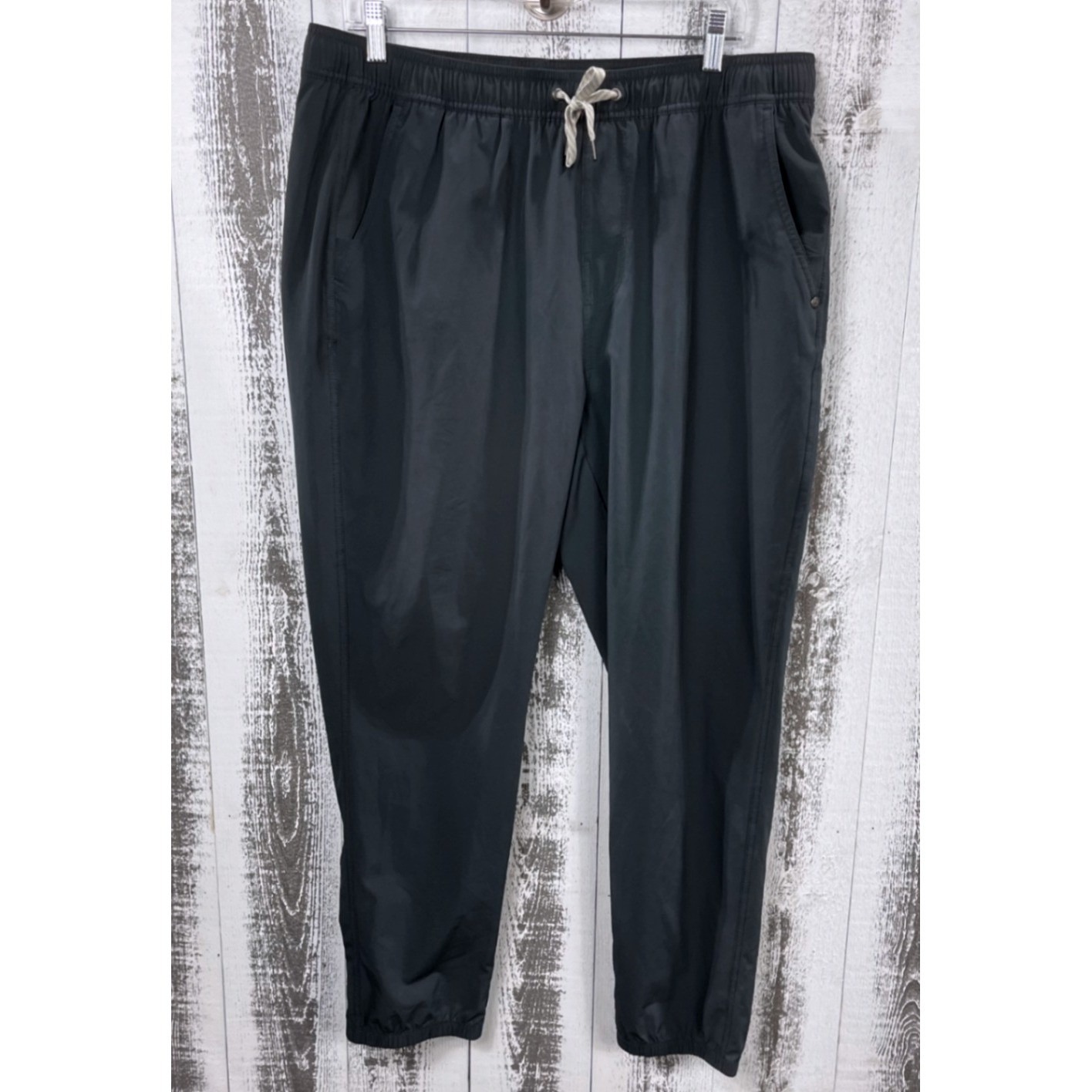 Vuori Joggers Mens Xl Grey Kore Lined Stretch Active Performance Drawstring Gym